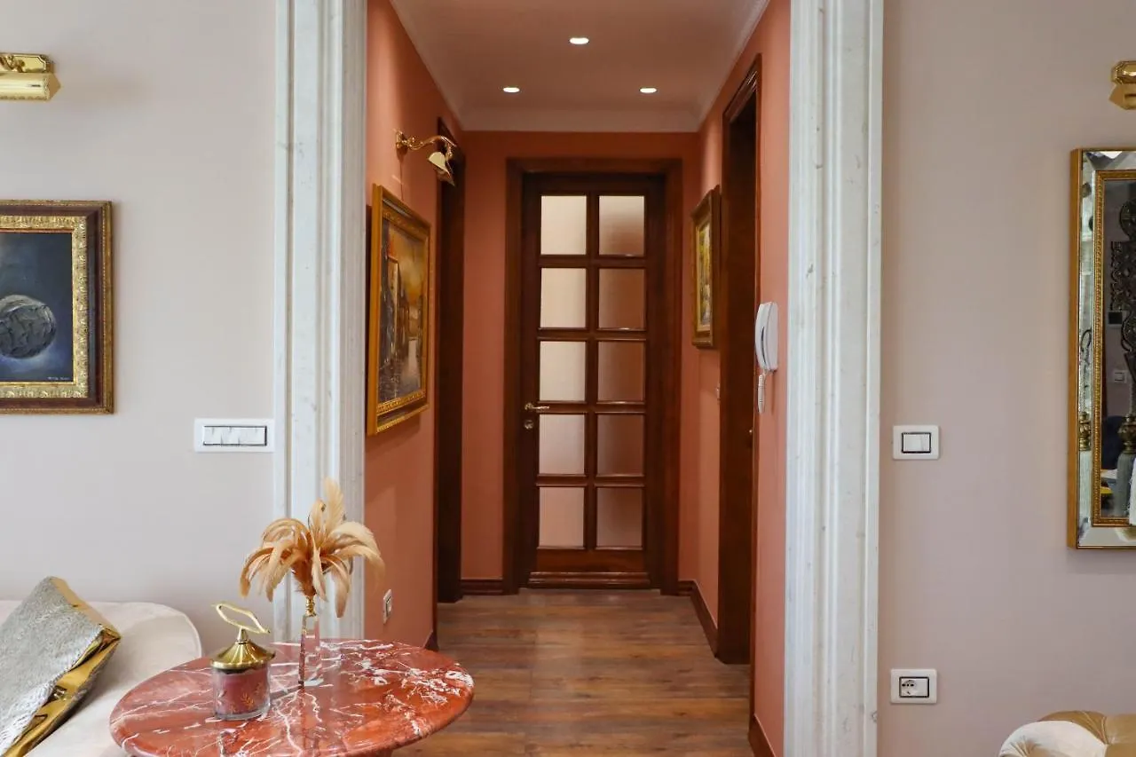 Top Luxury Tirana Apartment